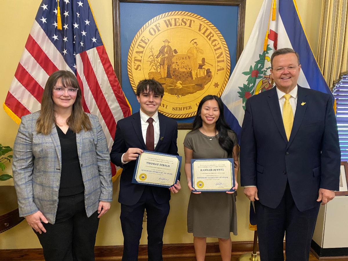 Honorary Secretaries of State Thomas Sibold and Hannah Jewell at the State Capitol
